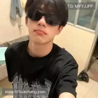 卓骅明